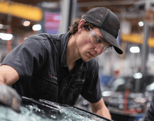 Beyond The Crack: Innovative Technologies In Today’s Auto Glass